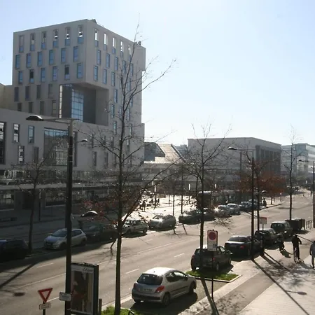Cosy And Renovated Studio With Balcony And View Apartment *