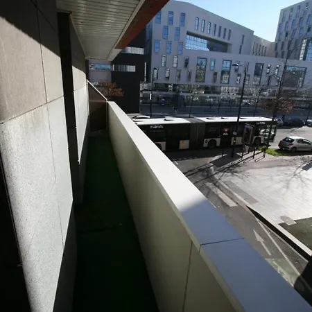Cosy And Renovated Studio With Balcony And View *